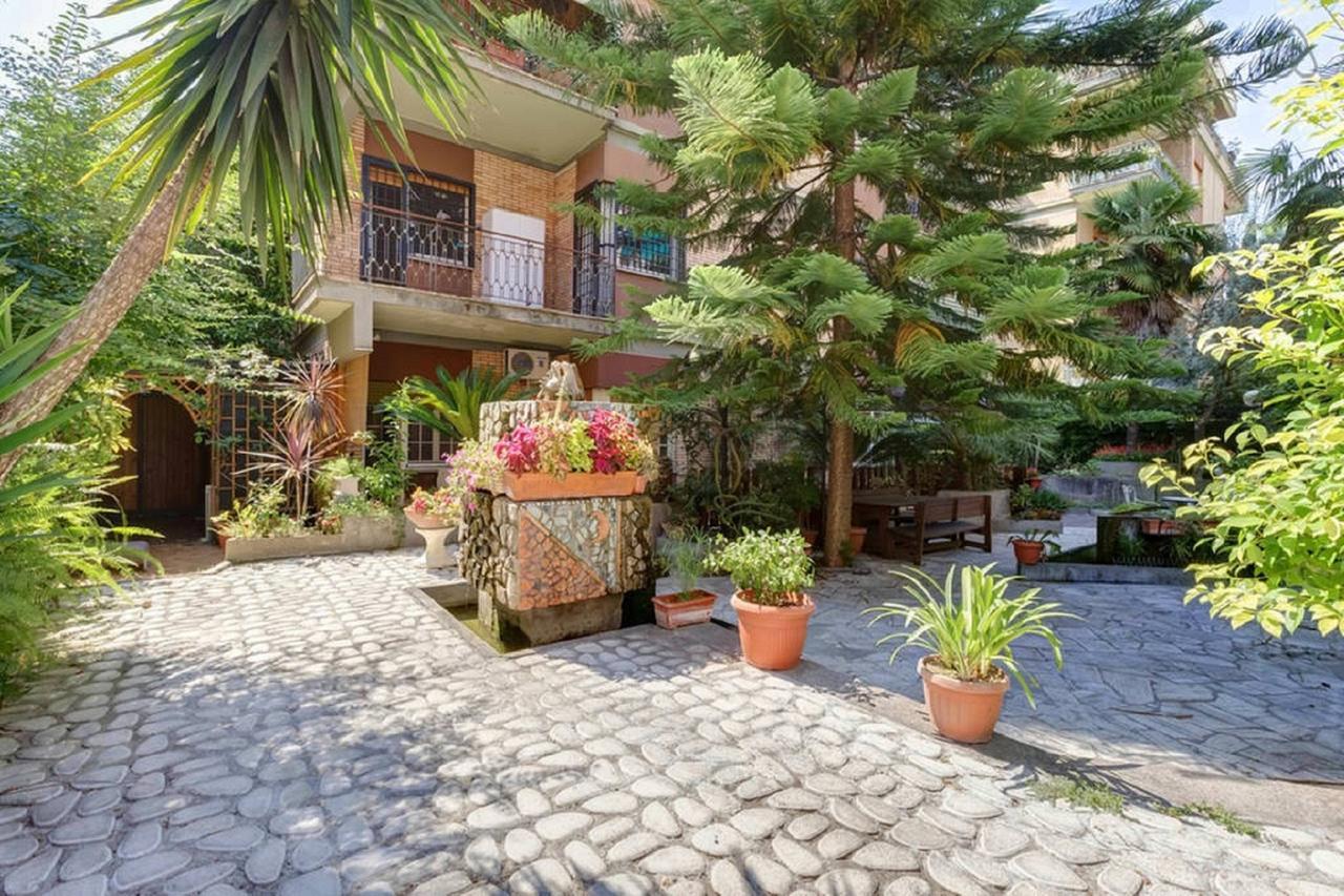 Guest House Il Limone Nascosto Rome Exterior photo